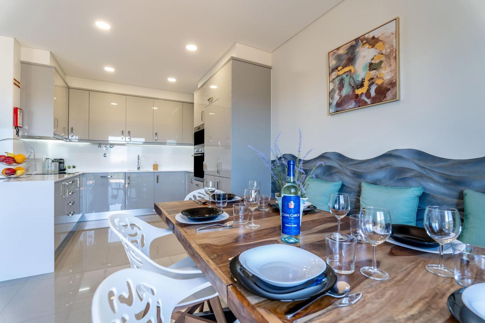 Emerson Plaza Stunning 2 Bedroom Apartment With Sea View Portimao Ngoại thất bức ảnh